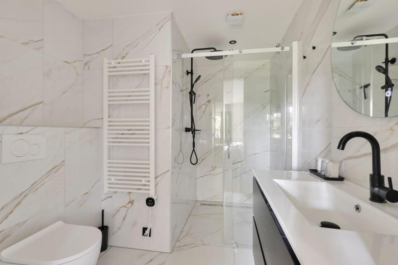 Huisje Wenum - Apeldoorn Met Jacuzzi Extérieur photo